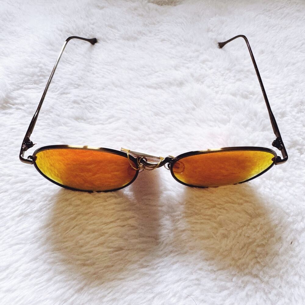 Brielle Bright Red Polarized Mirrored Sunglasses - Picture 4 of 14